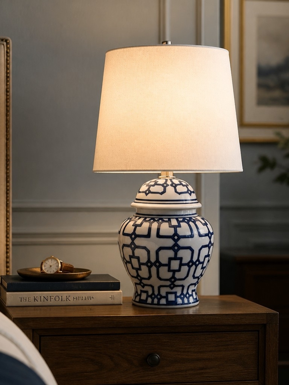 Classic Blue/White Ceramic Ginger Jar Table Lamp 7" with White Shade 15"